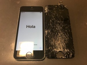 iPhone5S 画面破損
