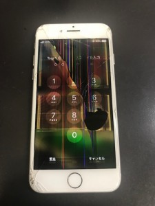 iPhone7　液晶破損
