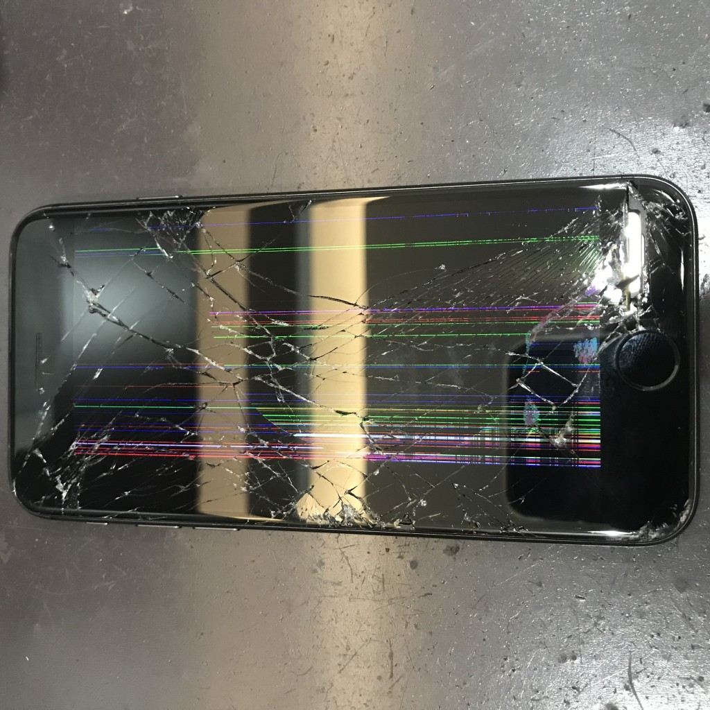 iPhone8画面破損
