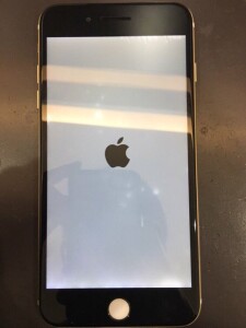 iPhoneSE2　リンゴループ故障　修理