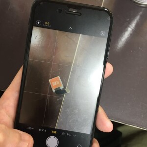 iPhoneSE3　バックカメラ　真っ暗なまま映らない故障　即日修理