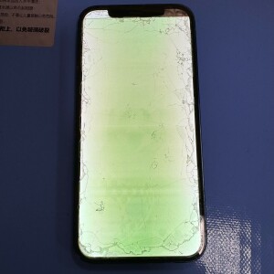 iPhone12　画面交換修理