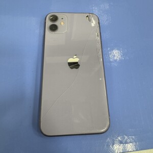 iPhone11　バックパネル