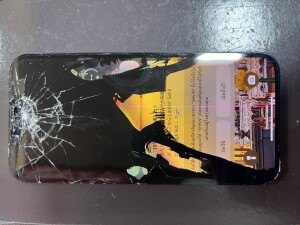 iPhone 画面修理