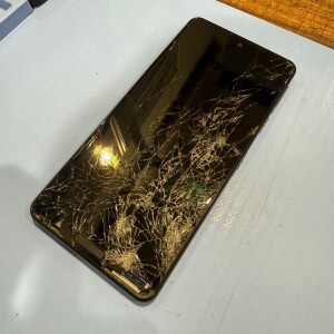 東山区　スマホ修理