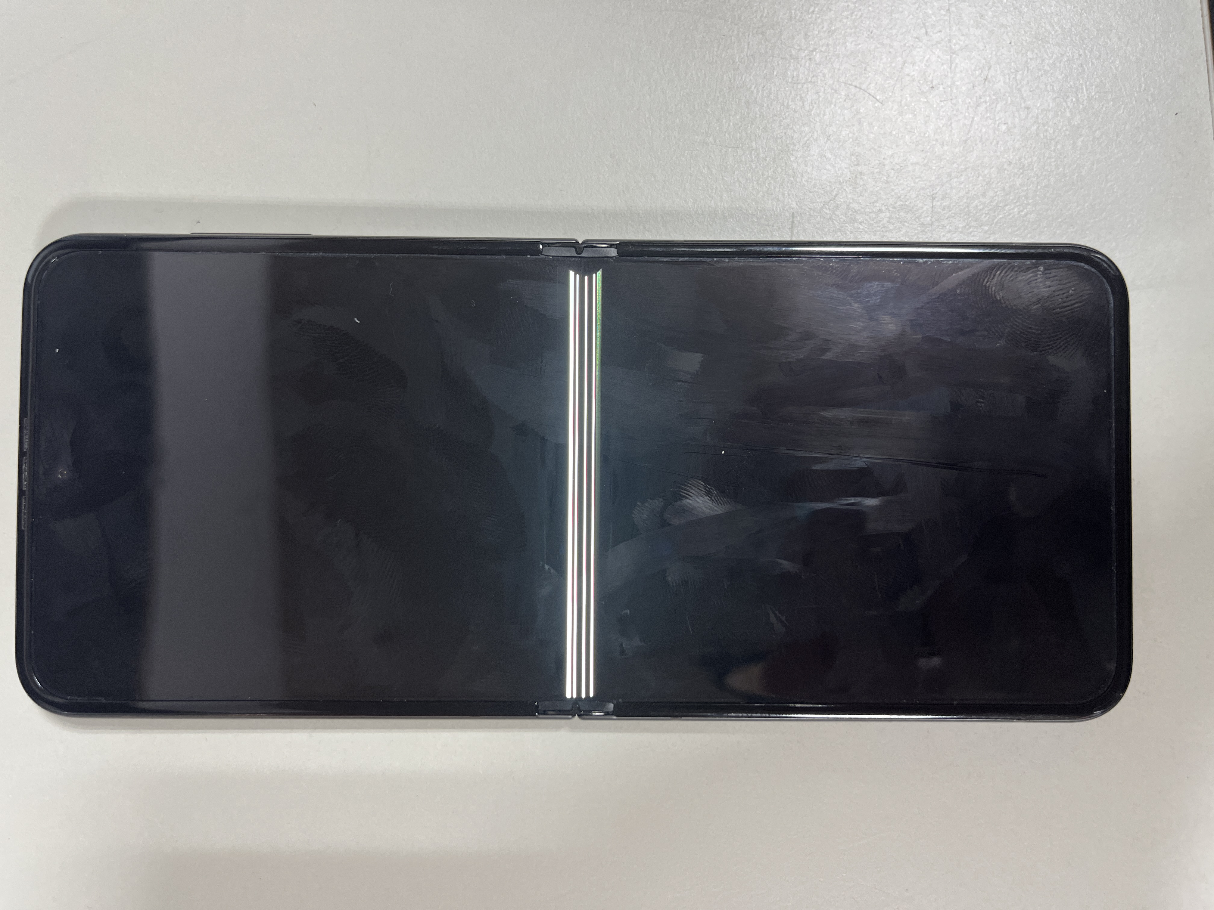 Samsung Galaxy Z Flip6 修理　河原町