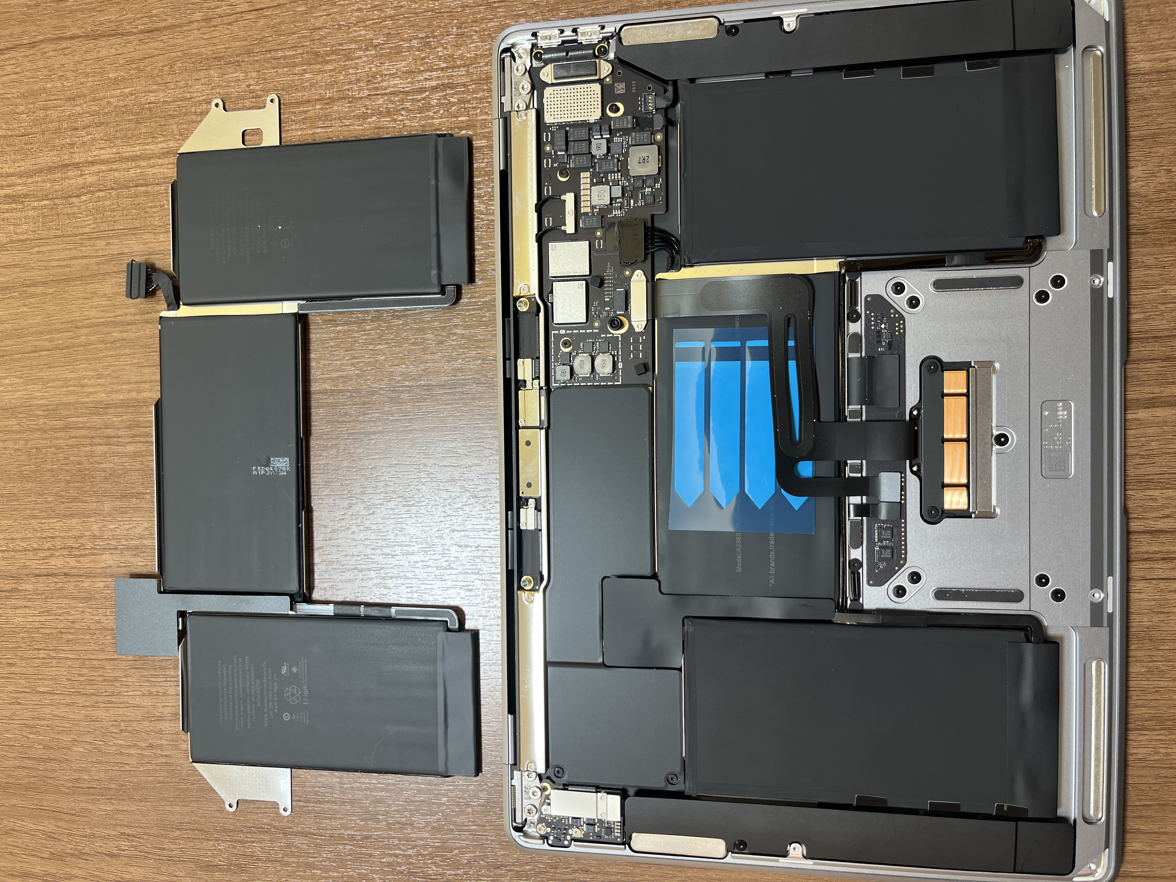 MacBookA2337バッテリー交換　京都