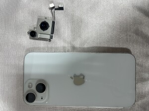 iPhoneカメラ交換　カメラ修理　河原町駅